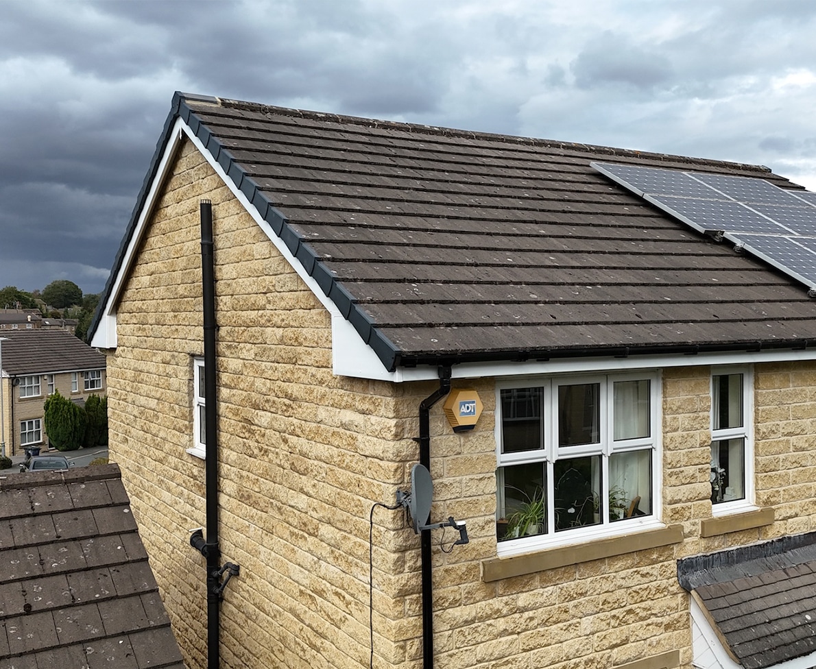 drone-checking-roof-condition